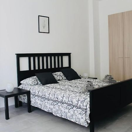 Garden Apartment 巴里 外观 照片
